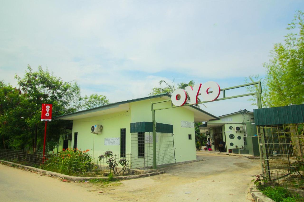Oyo 1596 Taman Homestay Syariah Dumai Ngoại thất bức ảnh