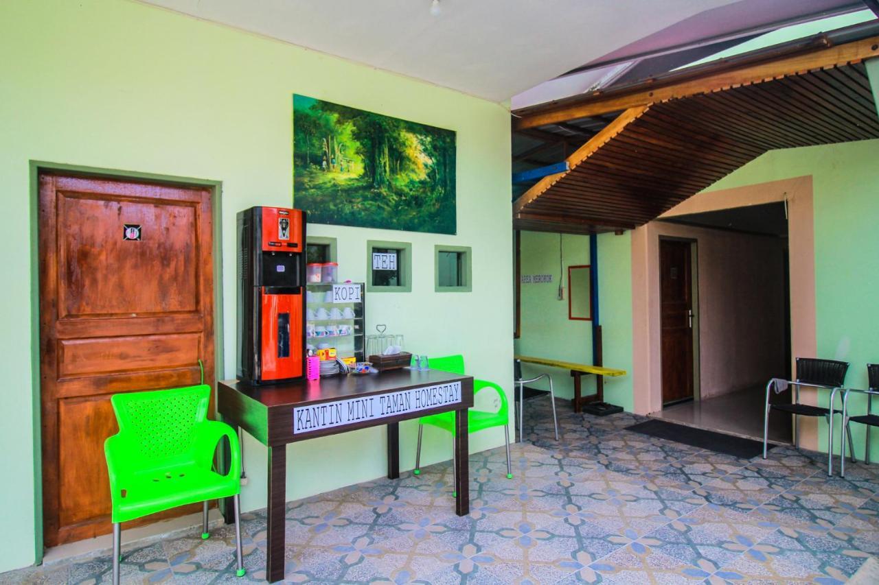 Oyo 1596 Taman Homestay Syariah Dumai Ngoại thất bức ảnh